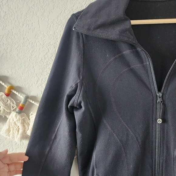 Lululemon In Stride Black Longline Cowl Neck Zip Jacket Luon Casual Yoga Gym 6 - Picture 3 of 14